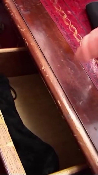 An Experienced Brunette Gives a Unique Lesbian Experience to a Cute Skinny Blonde