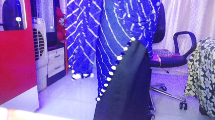 Model Live Perform Her Own Sexy Juisy Boobs Show