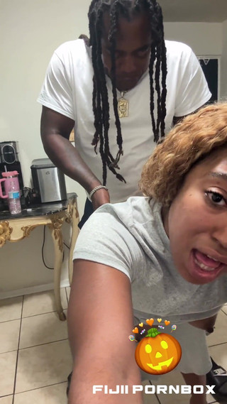 I Found Out My College Roommate Has Big Dick the Hard Way