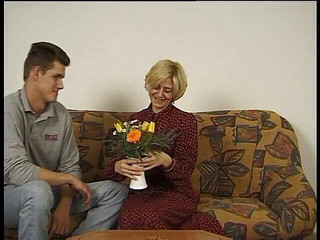 Hairy mature slut gets fucked by a younger dude