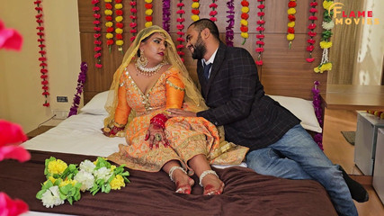 Razia Bhabhi Got Her Tight Pussy and Virgin Pussy Fucked by Client