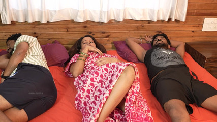 Hot Indian Desi New Couple Hard Sex in the Room