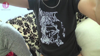 Yurippi's Precious Ass is in Full Rage, and She Serves You with a Series of Climaxes and Hiccups