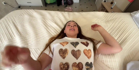 Seduced a Young Sweet Tinka for Her First Blowjob