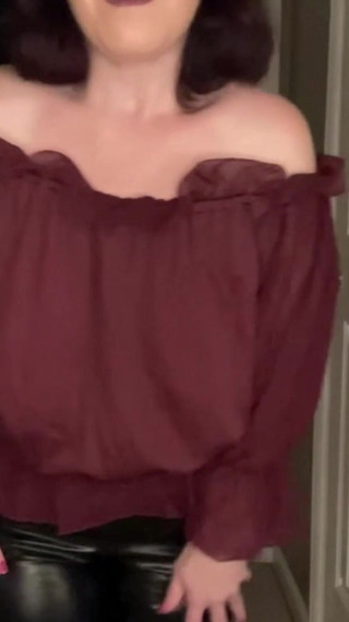 New Face and Ass Worship JOI Is Being Uploaded Tonight. Cum Me for Me on My Leggings.