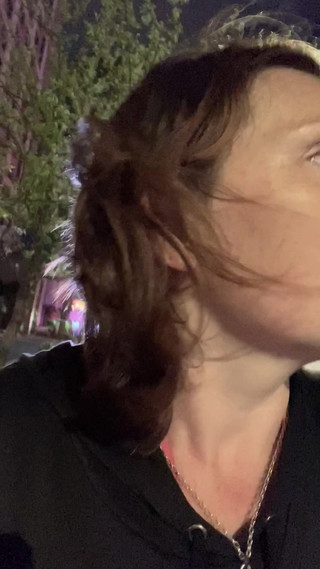 Fancy a Chat Whilst I’m Absolutely Desperate for a Piss on a 20min Walk Back to My Hotel and Piss in a Plastic Cup