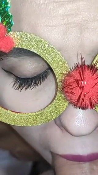 A Masked Blows the Big Cock