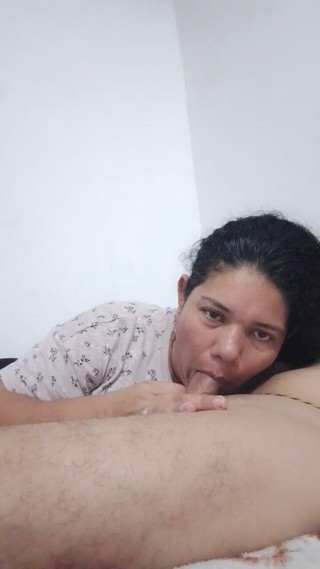 Girlfriend Deep Throat Very Deep