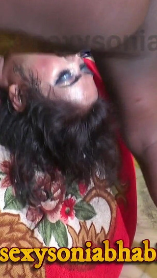 Sonia Doing BDSM Toilet Sex Like a Slave with Waiter in Hotel