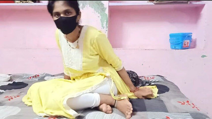 Sister-in-law Gave My Cock in Me Alone