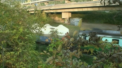 Sexy Teen Gets Pussy Wet and Fucked by Huge Dick at Street Side