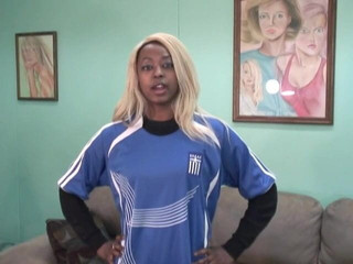 Ebony Babe with Natural Tits Shows off Her Body for the Camera