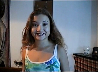 Sweet teen enjoy in pussy licking