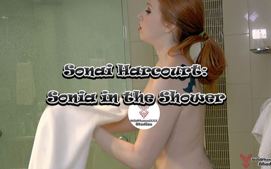 Sonia Harcourt: Sonia in the Shower