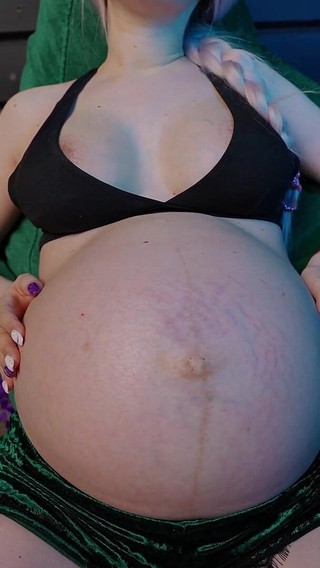 Training Labours & Belly Movements Pregnant