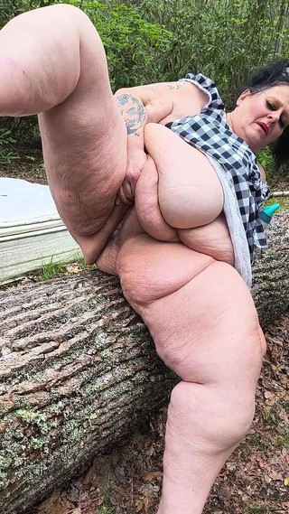 Slutty Girl Bottle Pumps Pussy for Daddy in the Woods Squirting so Good