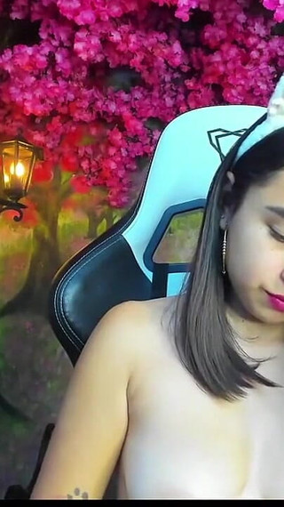 Sexy Natural Boobs Kaed Sex Teen