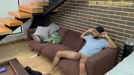 My Friend's Stepdaughter Seduces Me to Fuck Without a Condom