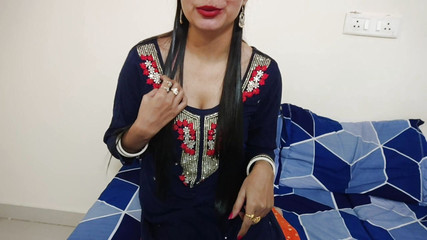 Indian Indu Chachi Bhatija Sex Videos Bhatija Tried to Flirt with Stepaunty