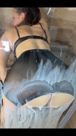 Omfg!!!!! Amazing Super Hard Milky Wet Farting