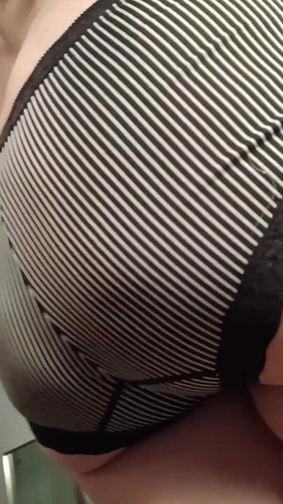 Body Worship in Panties