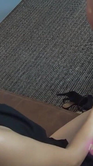 Bellas New Ballbusting Bitch