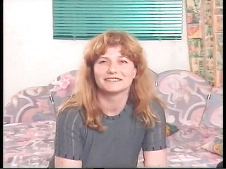 Blonde milf fingered on her first casting