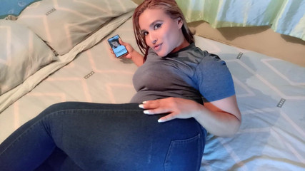 How I Like It That They Break My Pussy