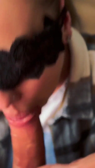 Real Amateur Wife’s Wild & Unfiltered Blowjob