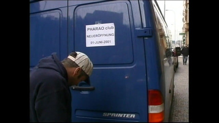 Dirty and Sexy Dancer Banged in a Double Penetration in a Night Club