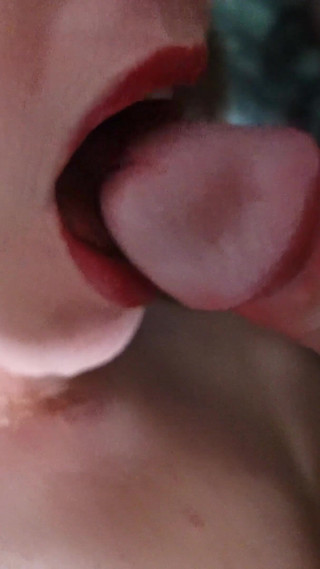 Stepson Came to Fuck His Hot Stepmom in Her Bedroom