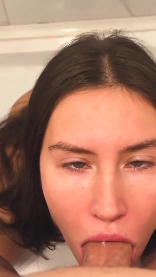 Submissive Deepthroat in Shower