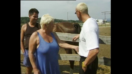 Blonde GILF gets fucked outdoors