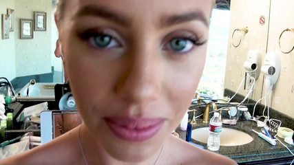 Nicole Aniston girlfriend experience