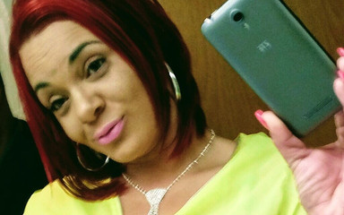 Multiple Squirts Milf Makes Puddle of Pussy Juice