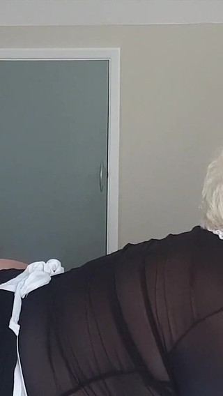 Maid Joolz-giving Her Boss a BJ