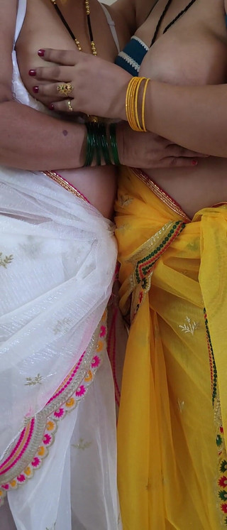 Lets Play Gorl on Girl Book Show