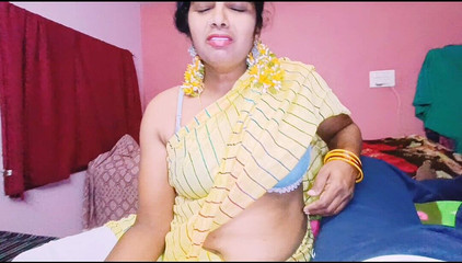 Desi Bhabi Asked Hear Brother-in-law for Help. Hardcore Crezy Fucking. Telugu Dirty Talks.