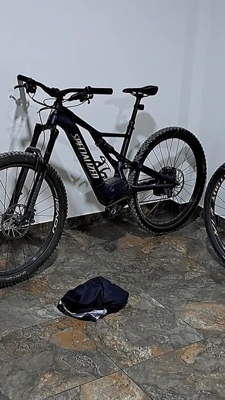 I Fuck My Sexy Neighbor in My Garage While Her Husband Is Away