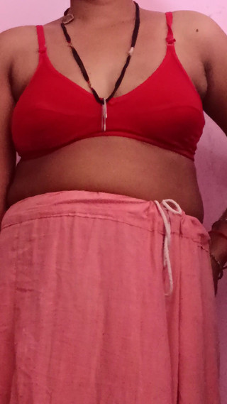 The Wife Gave Me Full Pleasure by Lying Down