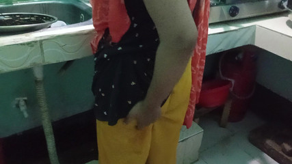 Desi Bhabhi Fucking in Kitchen When She Was Cooking Food