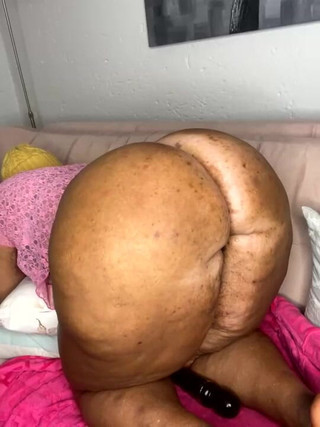 Jack off to Extremely Great, Episode 1022