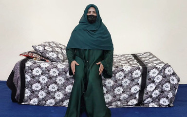 Very Hot Pakistani Muslim Niqab Women Masturbation by Dildo