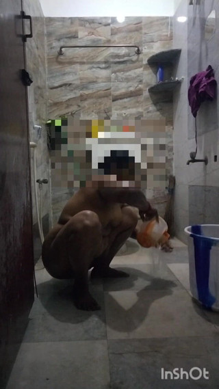 Tamil Step Mother Amma Hot Bathing