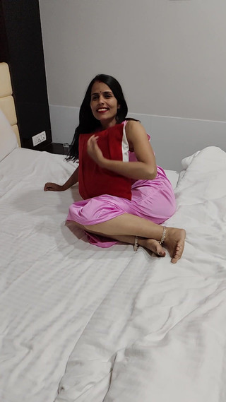 Sexy Bhabhi Neetu