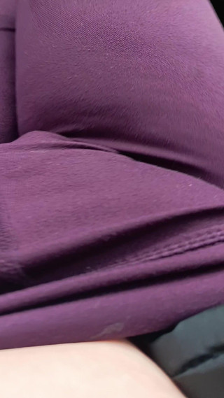 Sexy MILF Ready to Get Dirty for You!