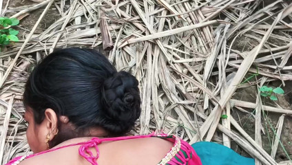 My Stepmother and Me Sugarcane Field Me Desi Village Video Samastar
