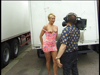 Blonde beauty showing her natural tits and round ass in casting outdoors