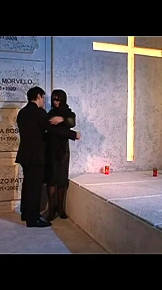 Mr. E Mrs. Jones (full Movie)