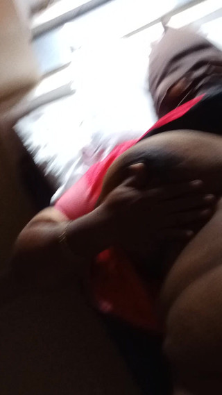 Indian Stepaunty Pussy Water Pumping